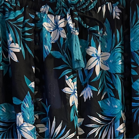 NWT Club Z Collection Wide Leg Split Thigh cover-up pant w/ pom-pom trim Sz 1X - Picture 10 of 10